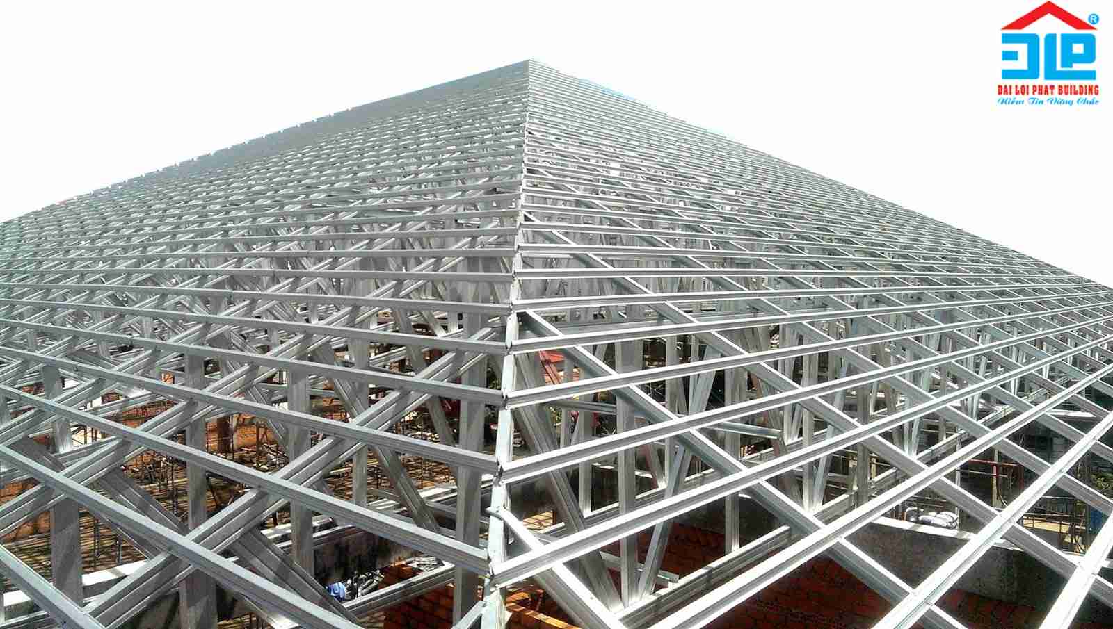 Giải Pháp Mới Với Hệ Khung Vì Kèo Thép Mạ Nhôm Kẽm | VNTRUSS®