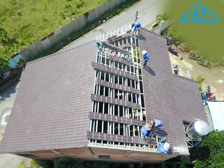 Công Ty Thi Công Khung Kèo Thép Siêu Nhẹ Và Chống Rỉ Cho Mái Nhà Lợp Ngói