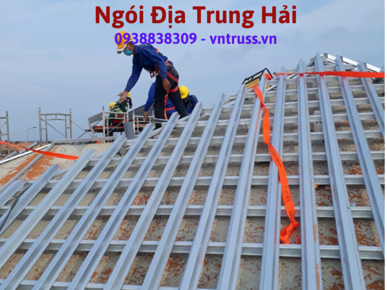 Kinh nghiệm thi công mái ngói dành cho hệ mái bê tông