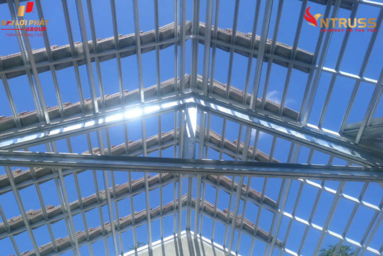 XÀ GỒ THÉP LỢP NGÓI VNTRUSS HỆ BA LỚP