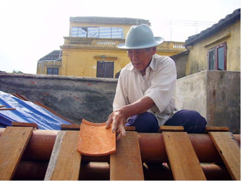 Cách lợp mái ngói âm dương