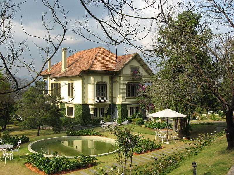 Mẫu nhà mái ngói đẹp ở nông thôn