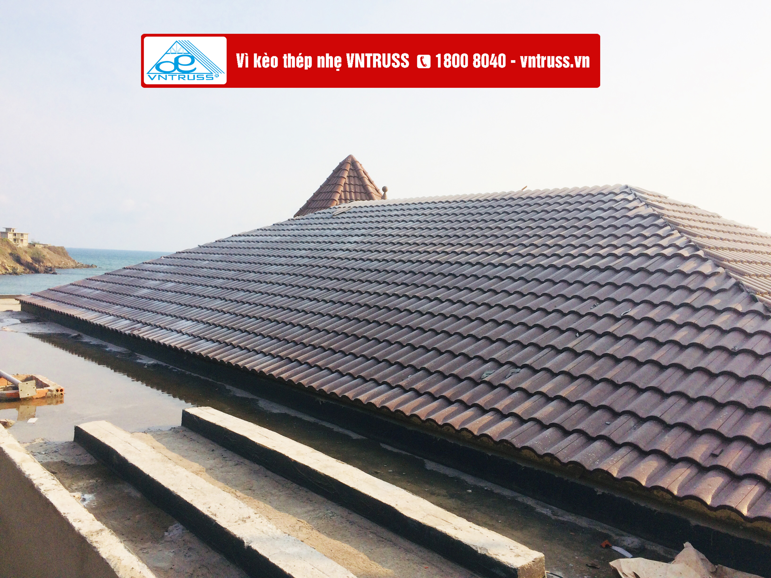 Lan Rừng Resort Vũng Tàu thay vì kèo gỗ bằng vì kèo thép chống rỉ vntruss cho toàn bộ mái ngói Lan Rừng Resort Vũng Tàu thay vì kèo gỗ bằng vì kèo thép chống rỉ vntruss cho toàn bộ mái ngói