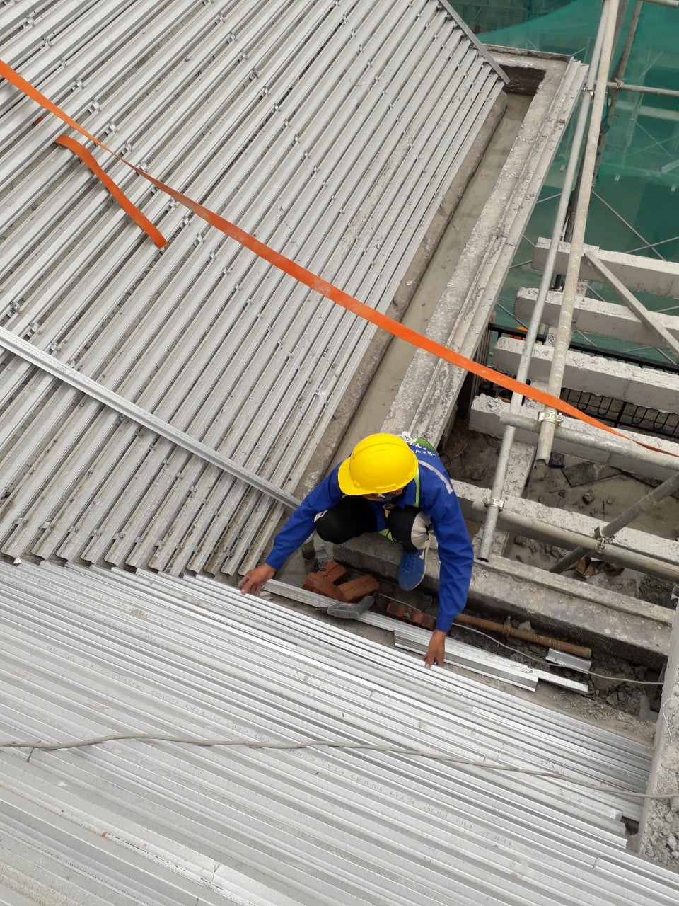 Khu đô Thị Thạch Bàn Lakeside Hà Nội khung kèo thép siêu nhẹ Vntruss và ngói đá đen Lai Châu Khu đô Thị Thạch Bàn Lakeside Hà Nội khung kèo thép siêu nhẹ Vntruss và ngói đá đen Lai Châu