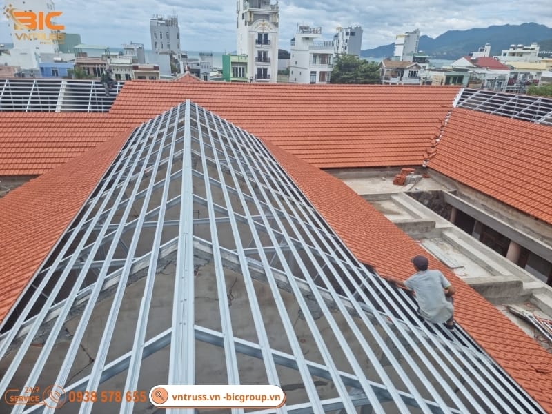 cách lợp ngói rìa đúng kỹ thuật