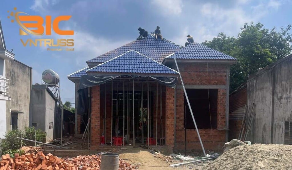 Khung kèo thép nhẹ BIC VNTRUSS bảo hành chống rỉ 20 năm