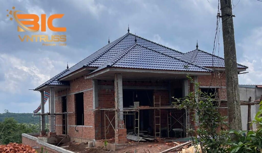 Mái thép nhẹ lợp ngói được ưu tiên sử dựng tại Gia Lai