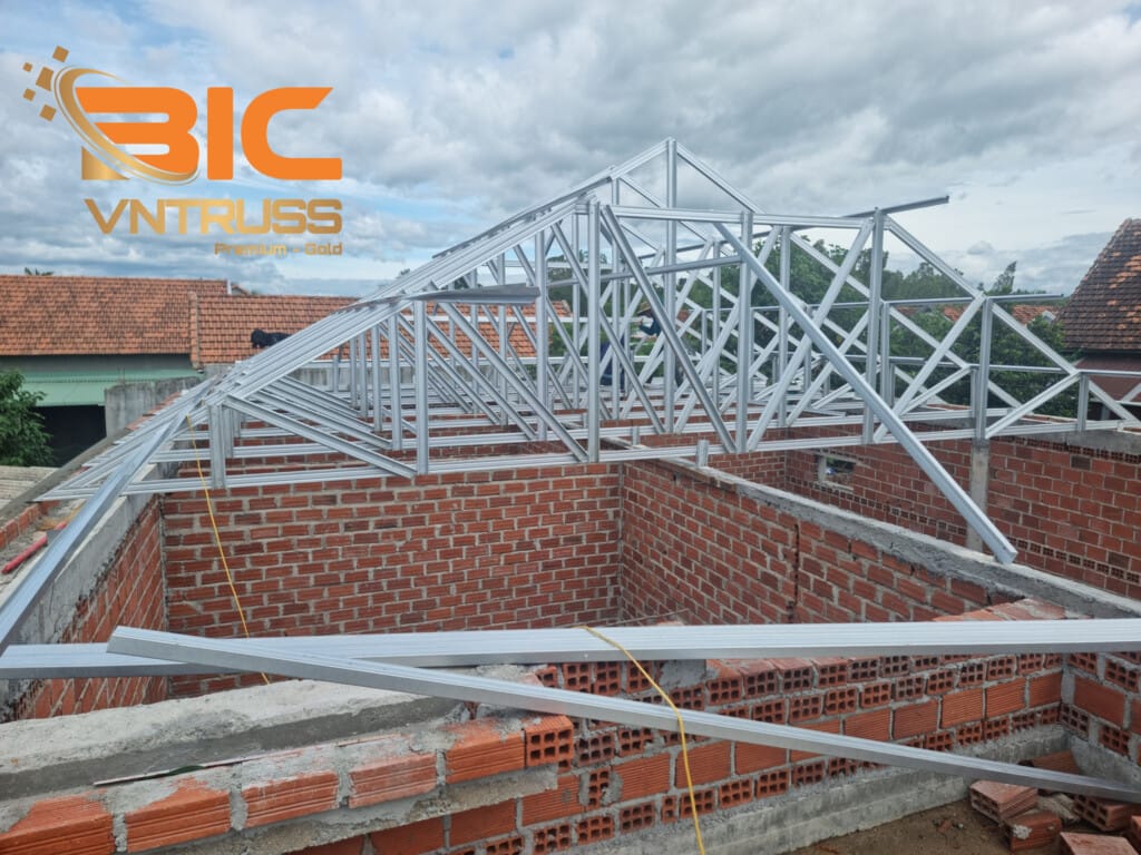 Thép nhẹ cường độ cao VNTRUSS chống rỉ trên 20 năm